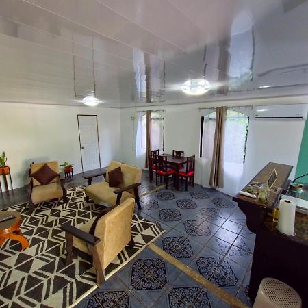 Micheck Beach House Tortuguero Exterior photo